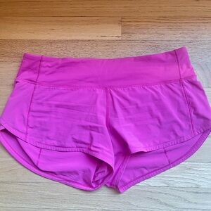 Size 6 Lululemon Speed Up Low-Rise Shorts 2.5”